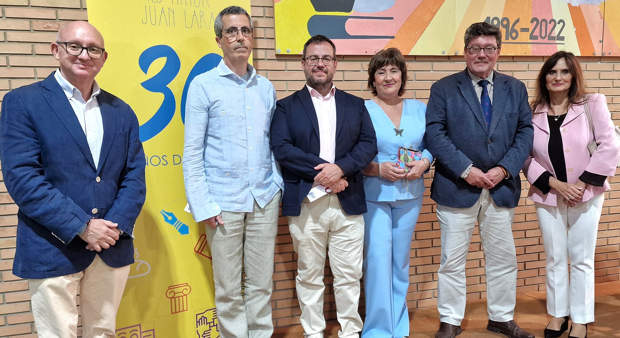 El IES Pintor Juan Lara celebra en El Puerto tres décadas de educación, talento y futuro en una emotiva noche para el recuerdo