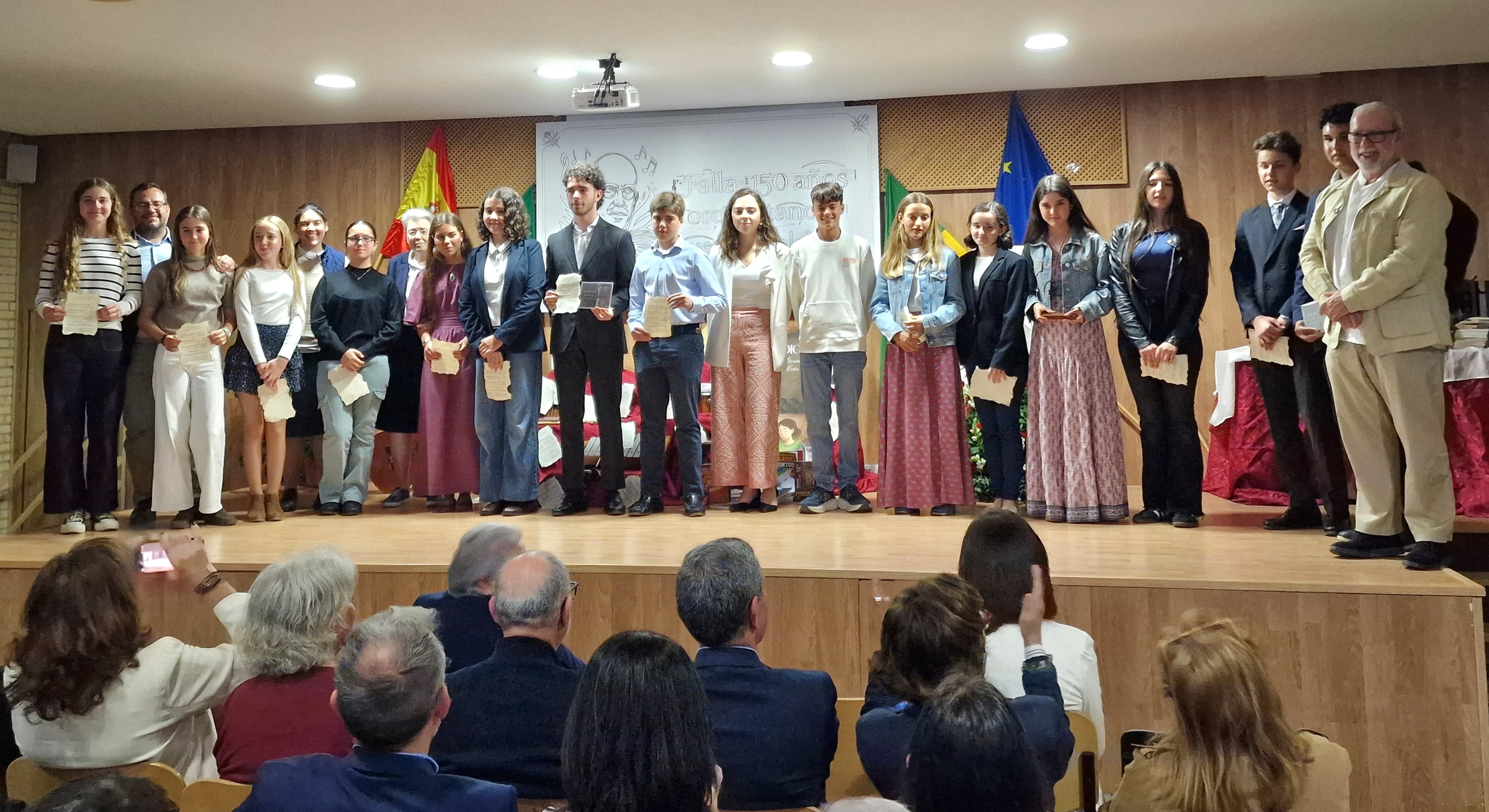 El Colegio Luisa de Marillac entrega los premios del XXIV Certamen Literario en homenaje a Sor María Aguilar