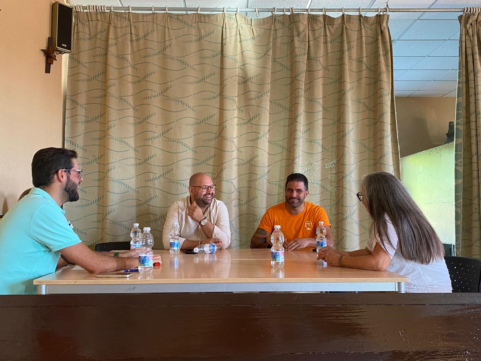 El Ayuntamiento y los vecinos de la Sierra de San Cristóbal trabajan en una agenda conjunta de actividades