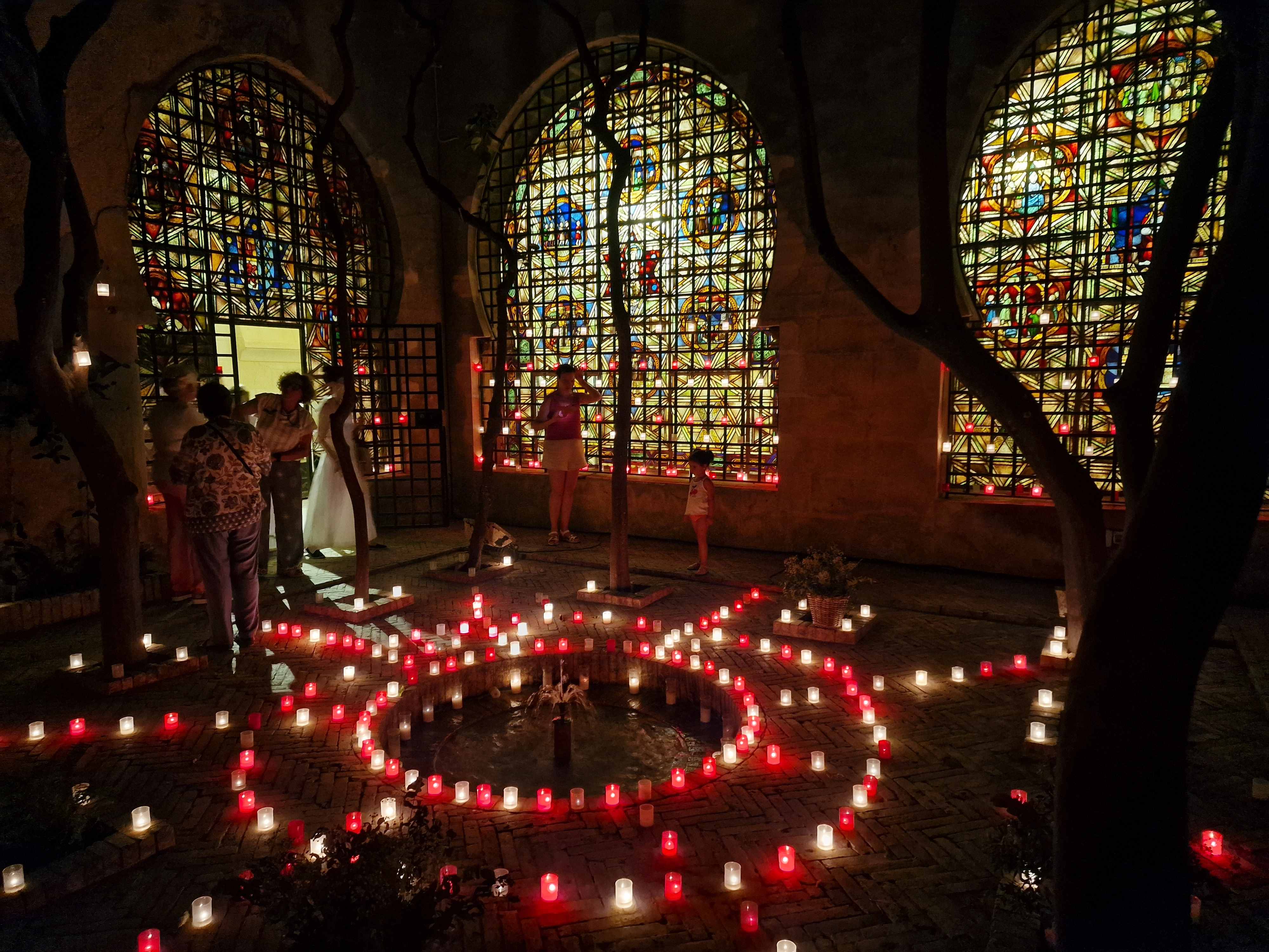 Éxito rotundo en la IV Fiesta de los Patios a la Luz de las Mariposas, que deslumbra con su singular propuesta cultural y patrimonial