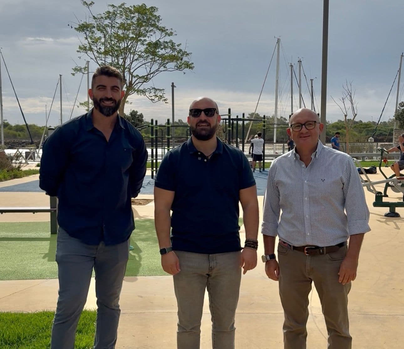 El alcalde inaugura el nuevo circuito de calistenia y biosaludable en el Paseo Fluvial