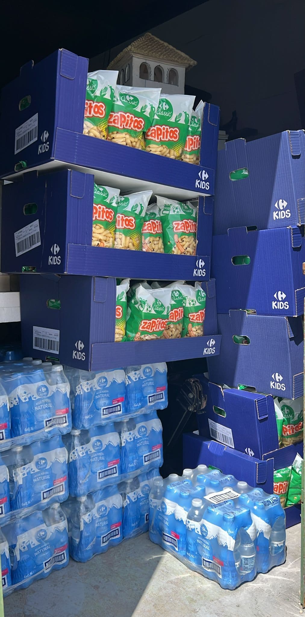 Carrefour El Paseo colabora con la alfombra de sal de la Patrona para atender a sus más de 300 voluntarios