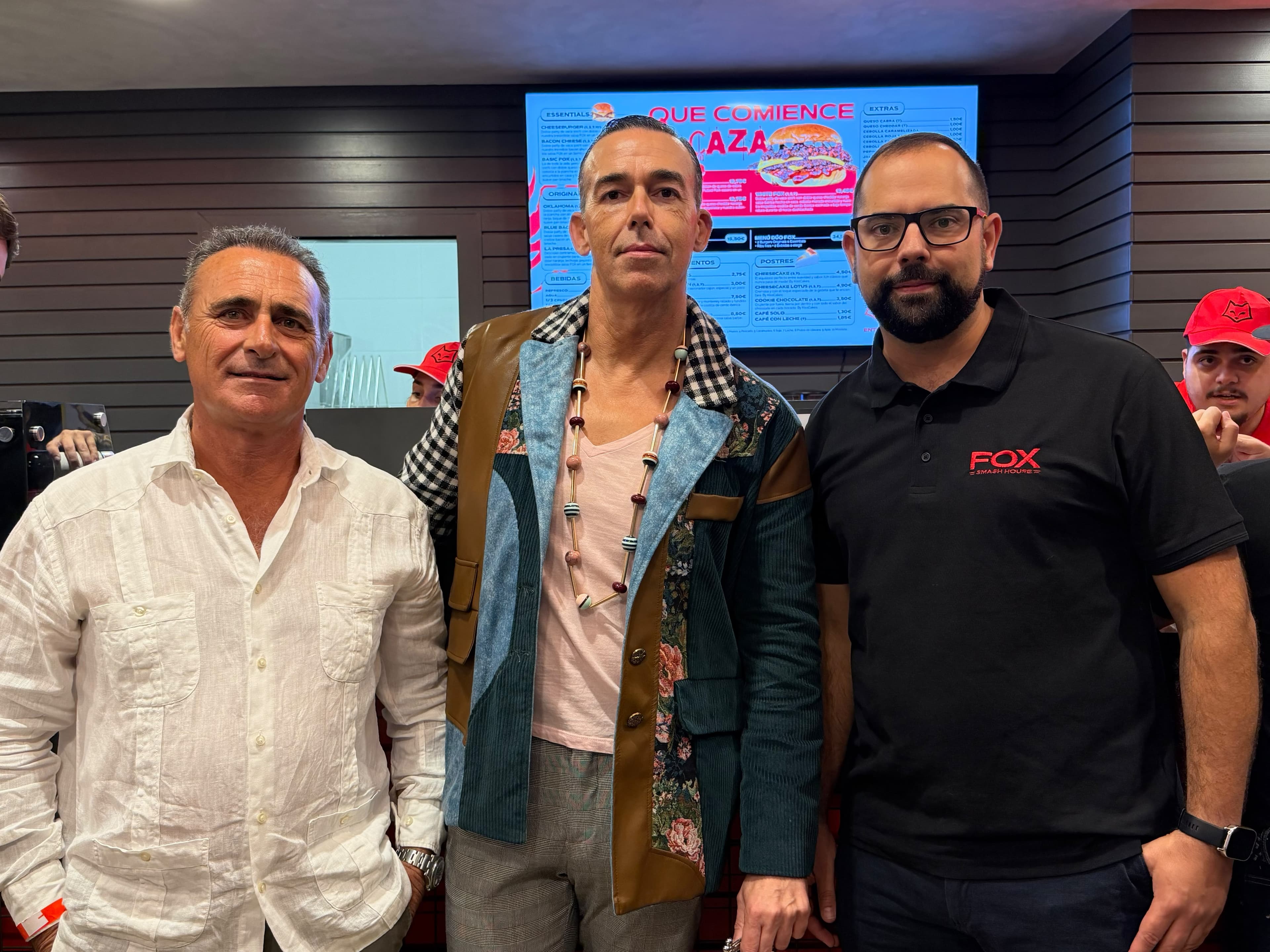 Fox Smash House llega a El Puerto con una nueva propuesta de hamburguesas smash y street food