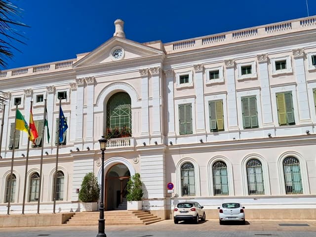 El Ayuntamiento de El Puerto facilita la obtención del Certificado de Empadronamiento en un clic