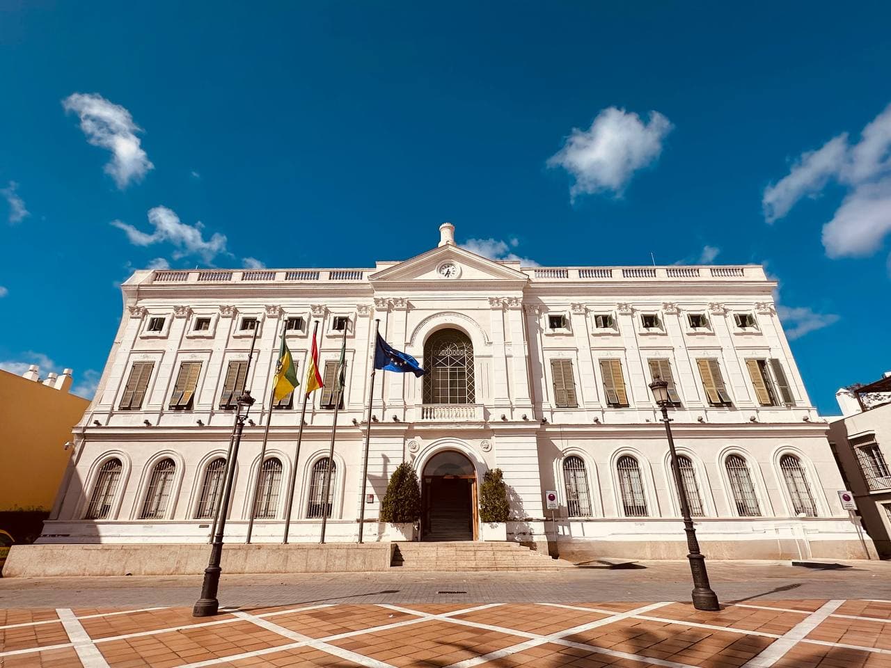El Ayuntamiento adjudica el primer destino definitivo dentro del proceso de provisión de puestos para personal laboral