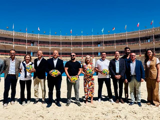 Todo listo para la Euro Beach Soccer League Andalucía El Puerto de Santa María 2025