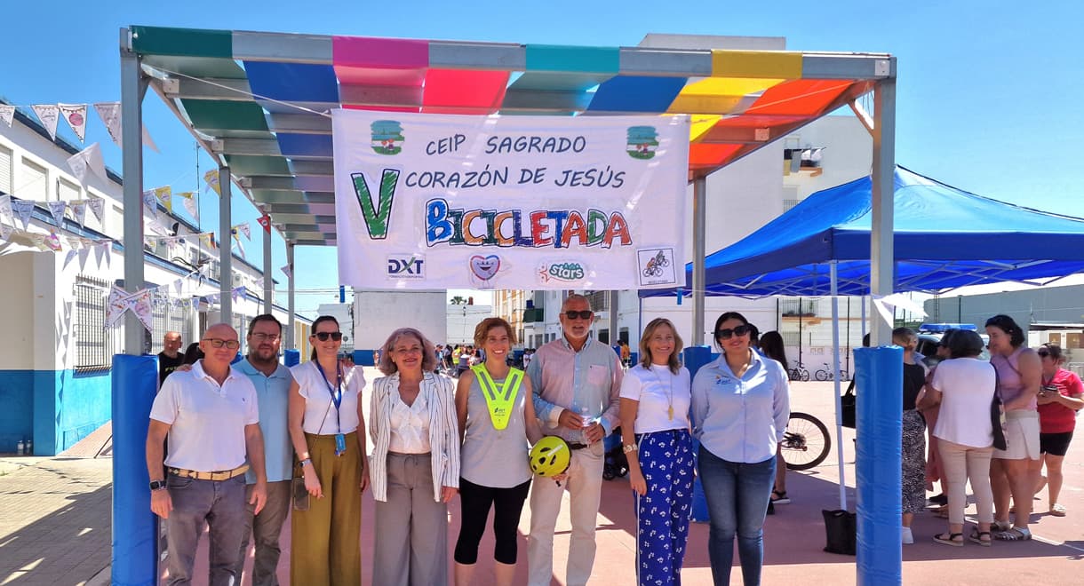 El CEIP Sagrado Corazón de Jesús celebra la quinta edición de su Bicicletada con la participación de 130 escolares