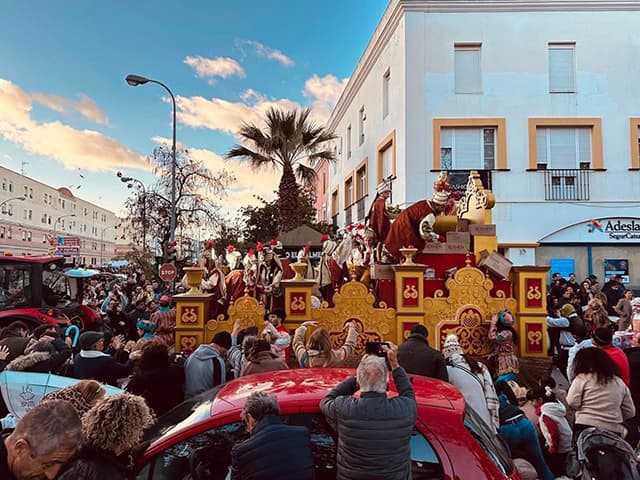 Radio Puerto emitirá en directo la Cabalgata de Reyes Magos