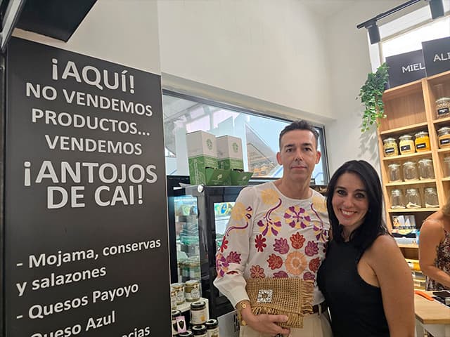 Calleja inaugura “Sabor a Cádiz”, la nueva propuesta gourmet del Mercado de Abastos