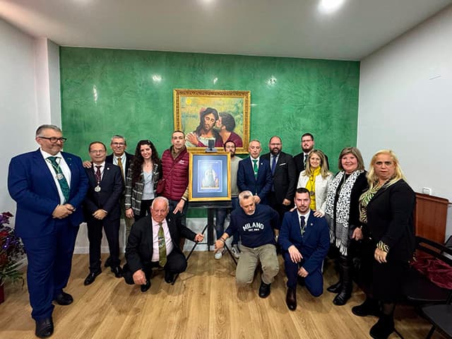 Las hermandades de El Puerto presentan sus carteles oficiales para anunciar la Semana Santa 2025