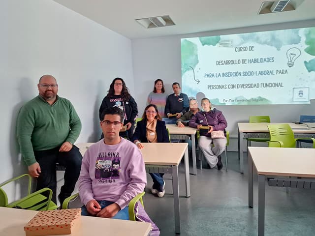 El Ayuntamiento impulsa la inserción laboral con un curso de habilidades para personas con diversidad funcional