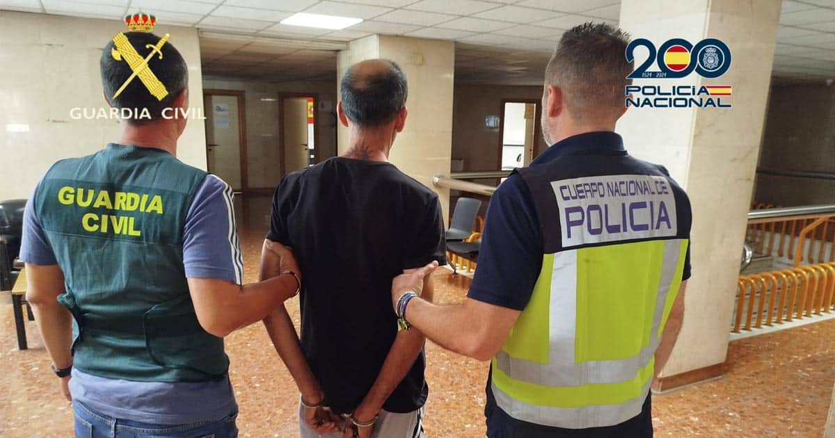 Imagen de la noticia: Desarticulado un grupo dedicado a robar en viviendas tras sustraer las llaves de sus propietarios (Seguridad)