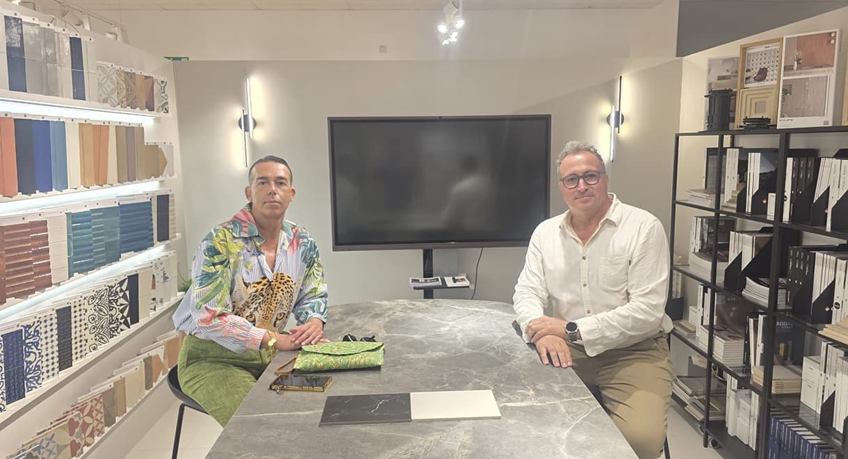 Calleja visita las renovadas instalaciones de DeMÁT
