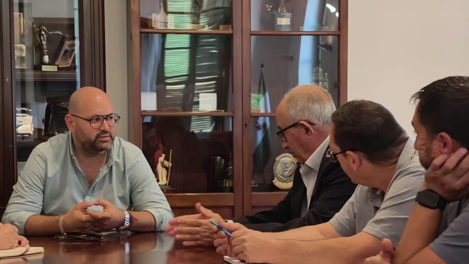 Relaciones con la Ciudadanía y los belenistas portuenses coordinan sus actividades para Navidad