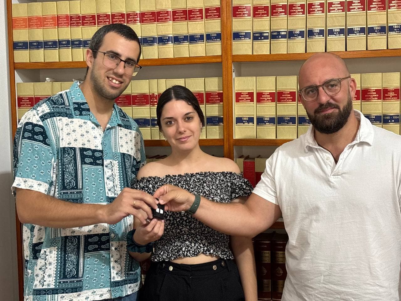 Suvipuerto avanza en su Plan de Vivienda municipal: Germán Beardo entrega una nueva vivienda en el centro de la ciudad