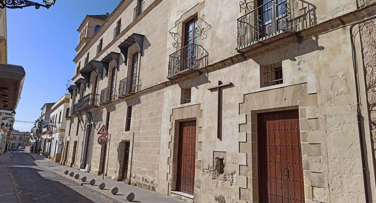 Imagen de la noticia: El Consistorio avanza en la mejora de la red tecnológica municipal con la incorporación del Palacio de Purullena (Nuevas Tecnologías)