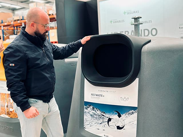 El Ayuntamiento de El Puerto renovará todos los contenedores y papeleras de la ciudad