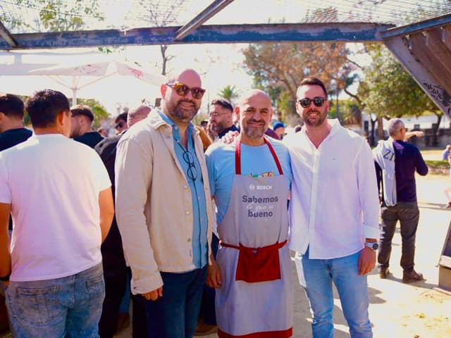 Carnaval, gastronomía y convivencia para celebrar el Día de Andalucía