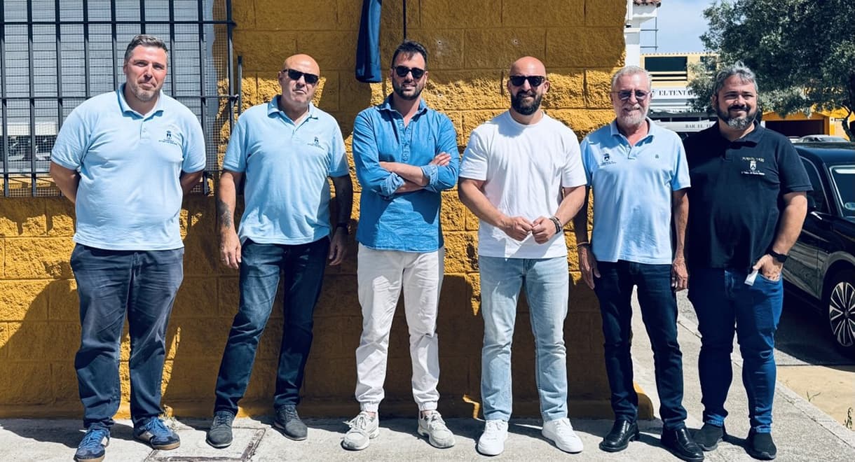 PuertoTaxi estrena nueva sede en la avenida de Valencia
