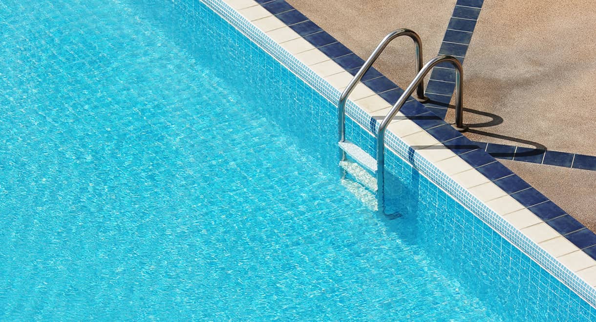 Imagen de la noticia: Apemsa recuerda cómo llenar y mantener las piscinas haciendo un uso responsable del agua (Empresas Municipales)