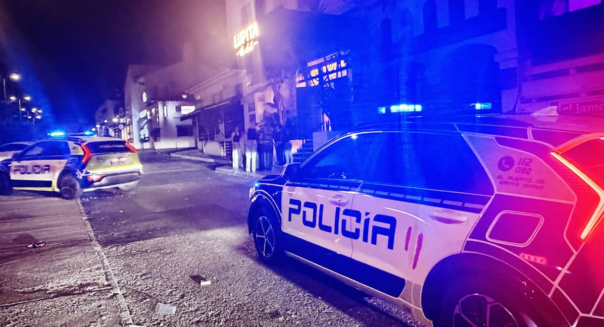 Imagen de la noticia: La Policía Local interpone 223 denuncias de tráfico durante el penúltimo fin de semana de agosto (Seguridad)