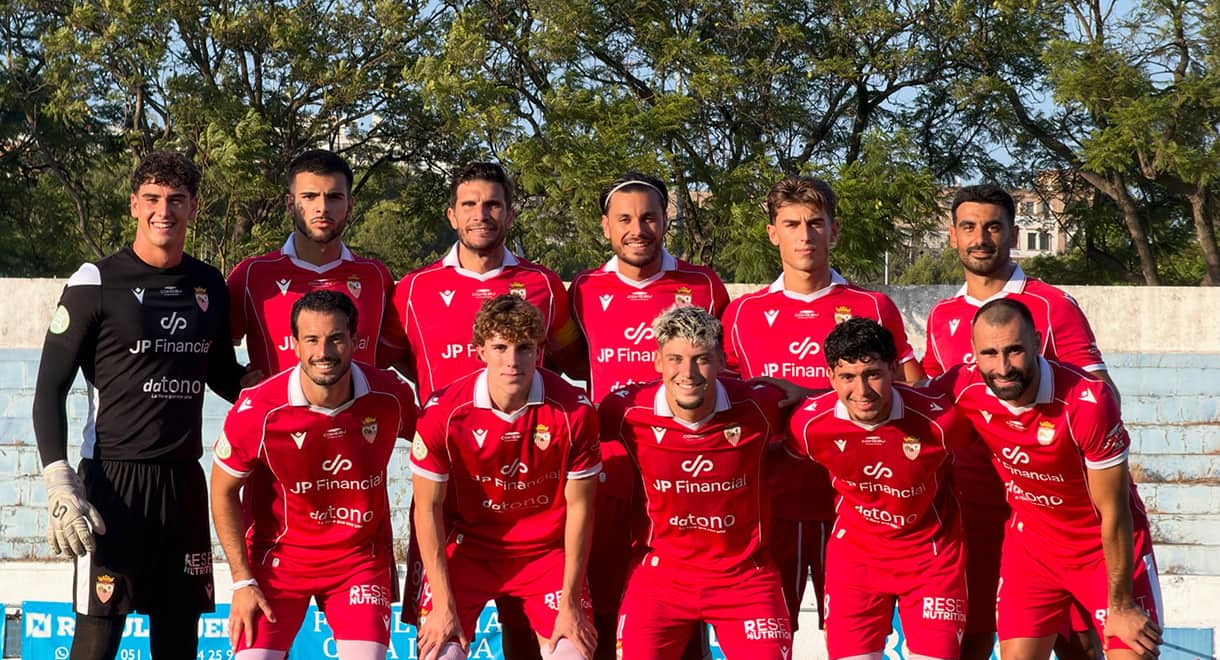 Imagen de la noticia: El Racing Portuense se mide hoy martes al Atlético Antoniano en el José del Cuvillo (Deporte)