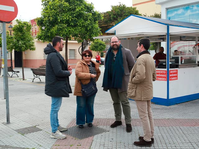Visita a la Gobernaora: el equipo de gobierno continúa su ronda de visitas por los barrios para recoger de primera mano las propuestas de mejora y reforzar el diálogo con los vecinos