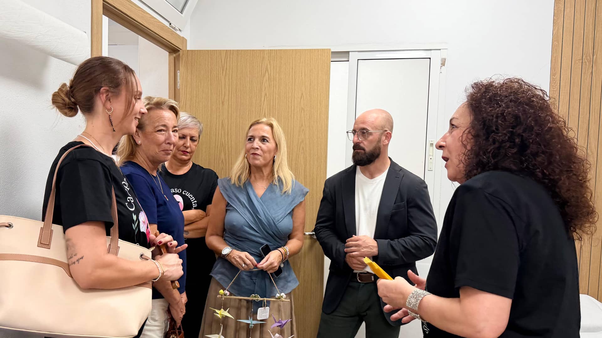 Imagen de la noticia: La Asociación Humanitaria Portuense del Cáncer estrena nueva sede en la calle Pantano (Asociaciones)
