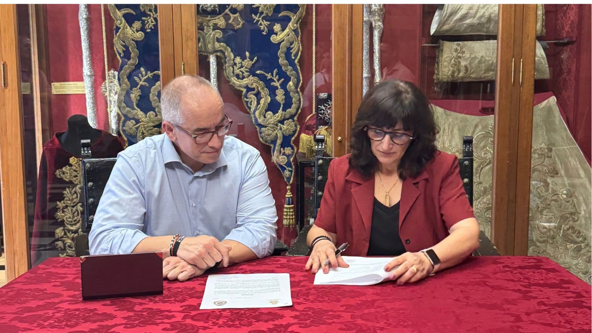 Maestro Dueñas y la Coronación de Jerez renuevan su unión musical hasta 2028