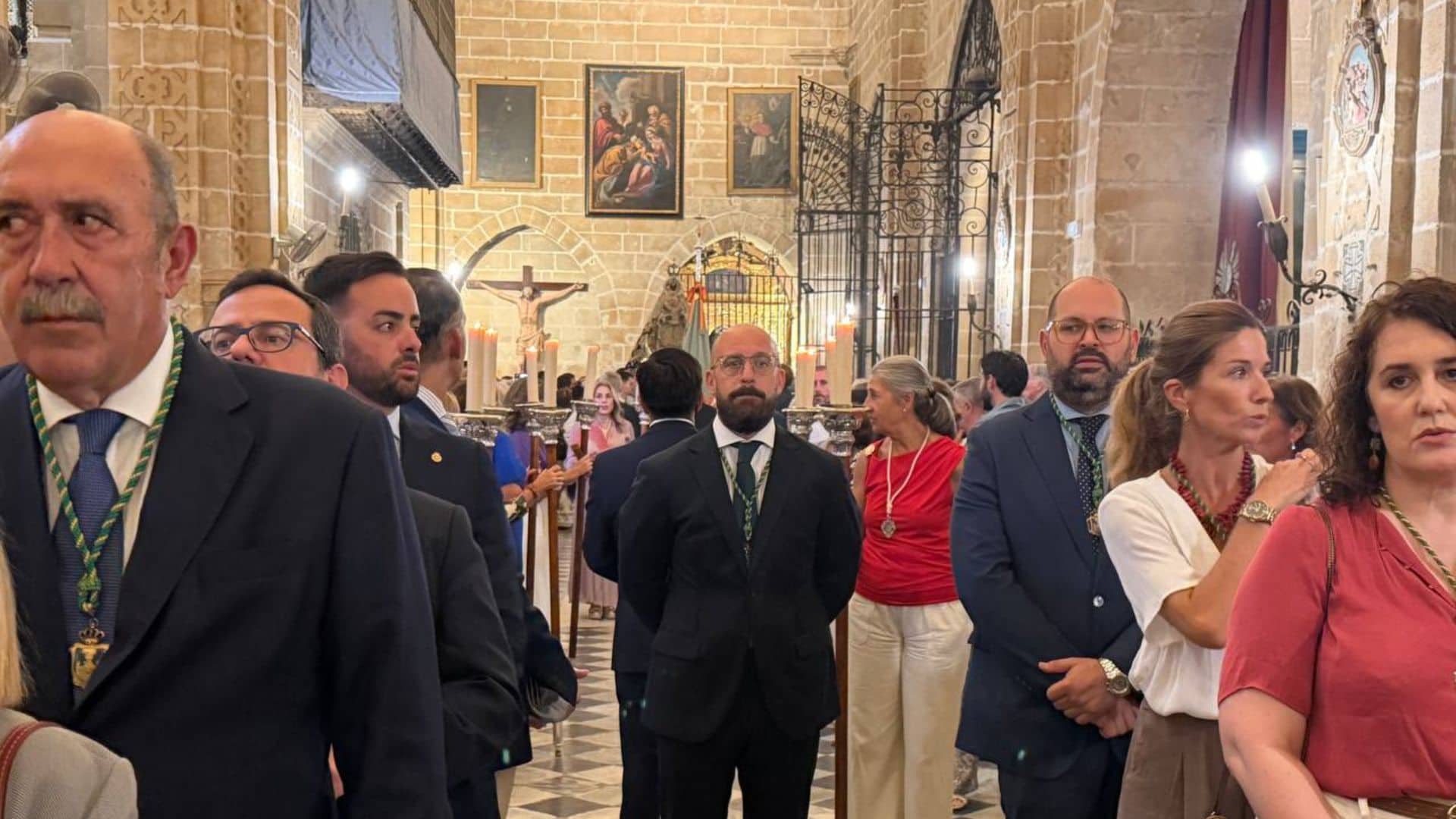 Imagen de la noticia: La Virgen de los Milagros regresa a su camarín tras finalizar los actos en honor a la Patrona (Virgen de Los Milagros)