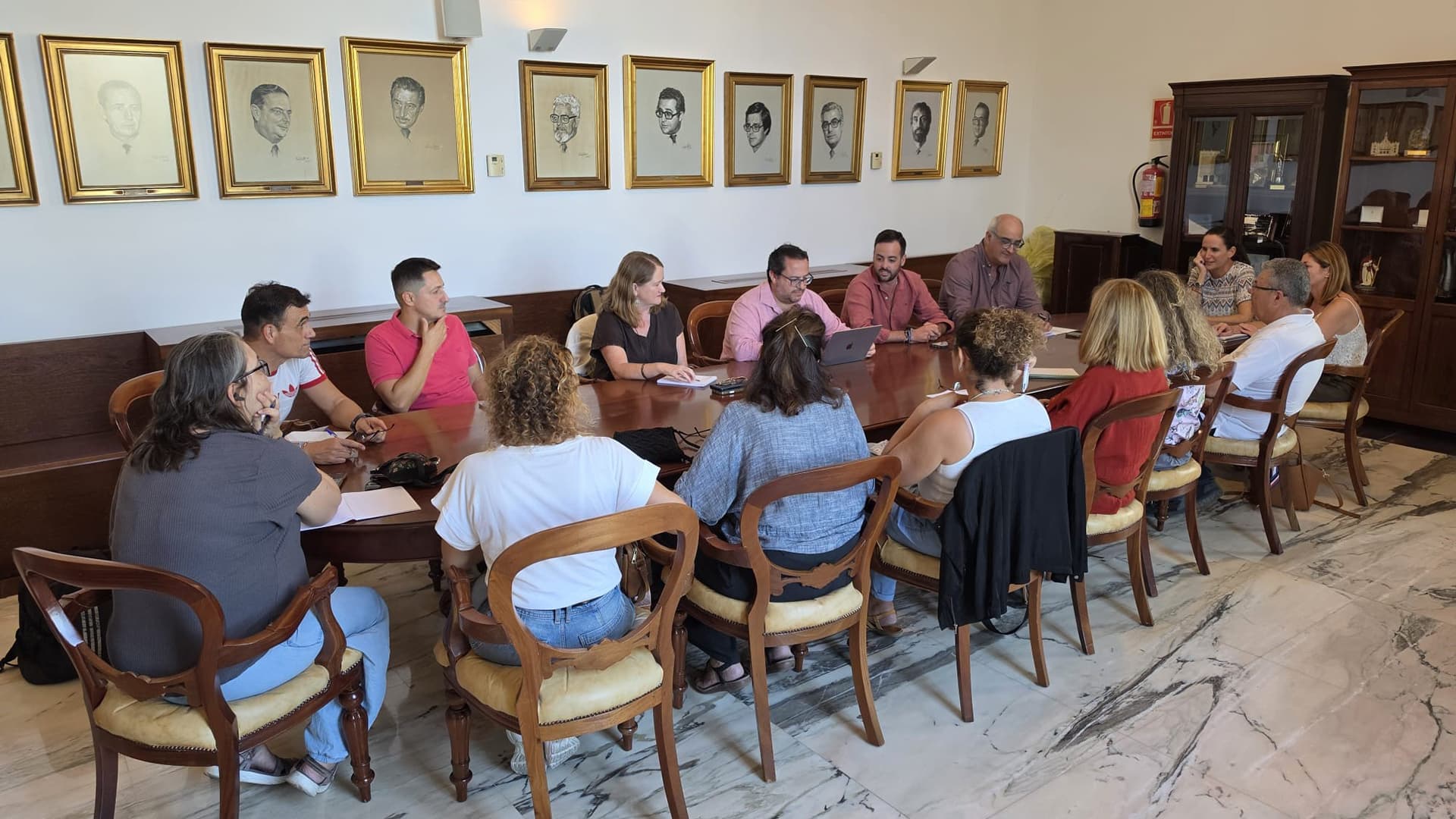El Ayuntamiento prepara la climatización de 214 aulas en 23 colegios de El Puerto