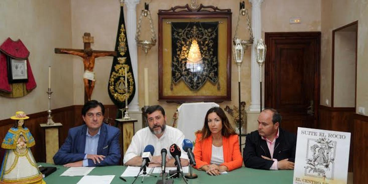 Gonzalo Ganaza, Alfonso Candón, Lucía González y el hermano mayor del Rocío.